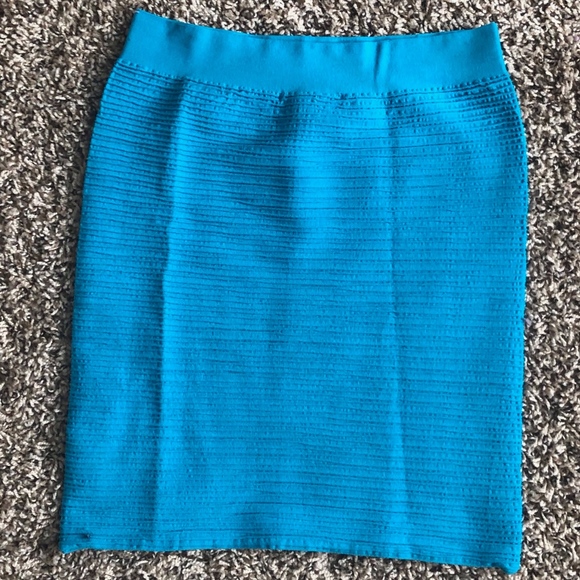 Blue Mini Skirt - Picture 2 of 3